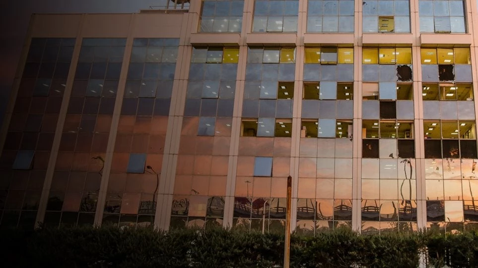 Έκρηξη στον ΣΚΑΪ: 10μελής σπείρα με πείρα στο αντάρτικο πόλης πίσω από την επίθεση (βίντεο)